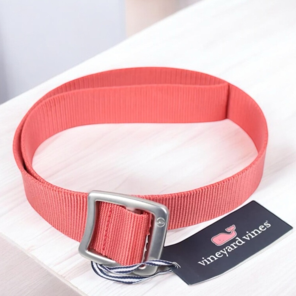 Men’s Vineyard Vines NWT Performance On The Go Adjustable Golf Coral Color Belt
